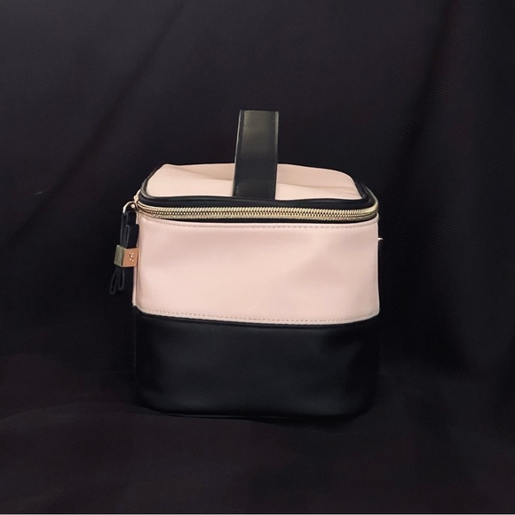 Victoria Secret Makeup Bag - Picture 3 of 7